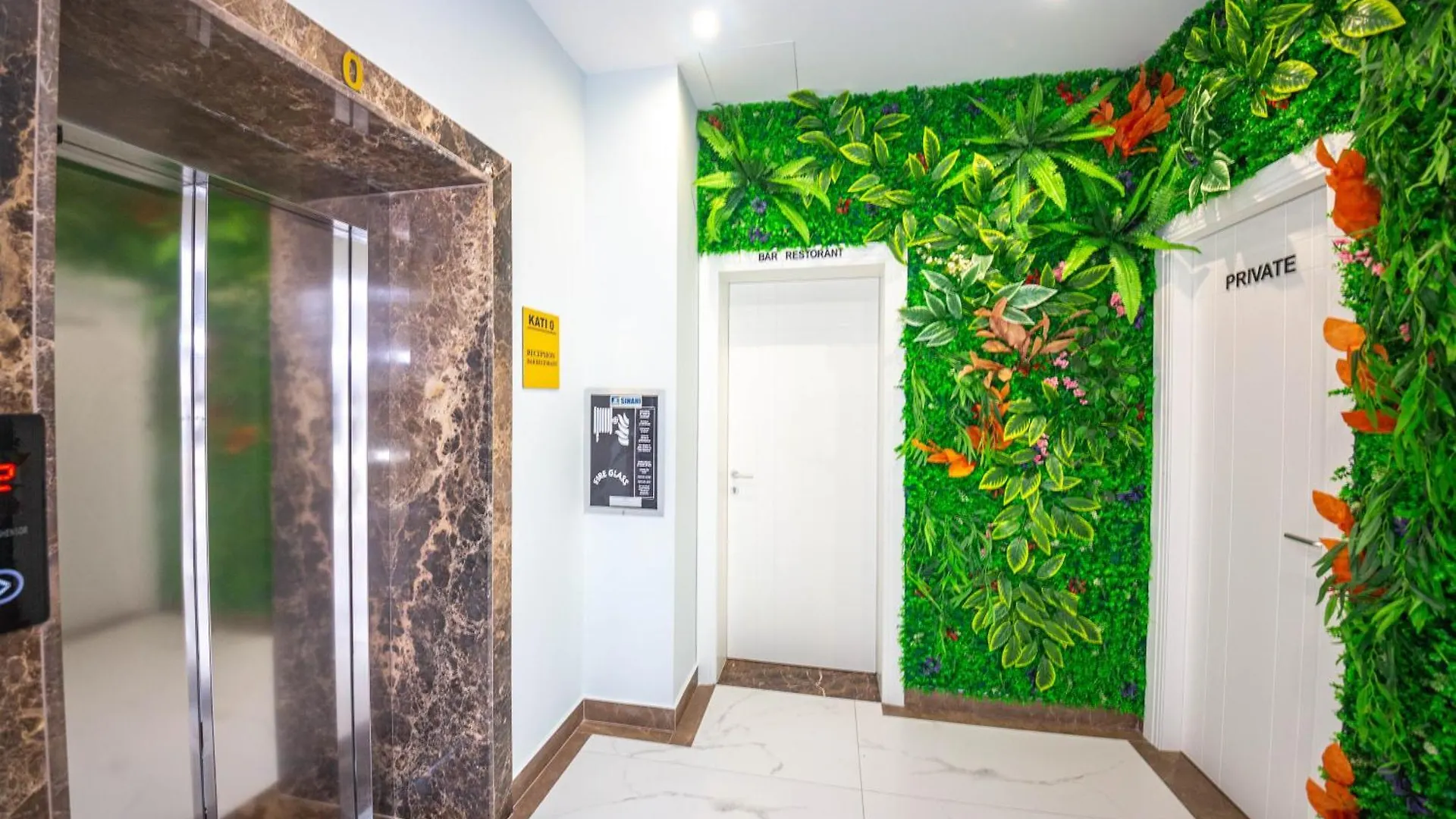 ****  Hotel Riviera Kamez Albania