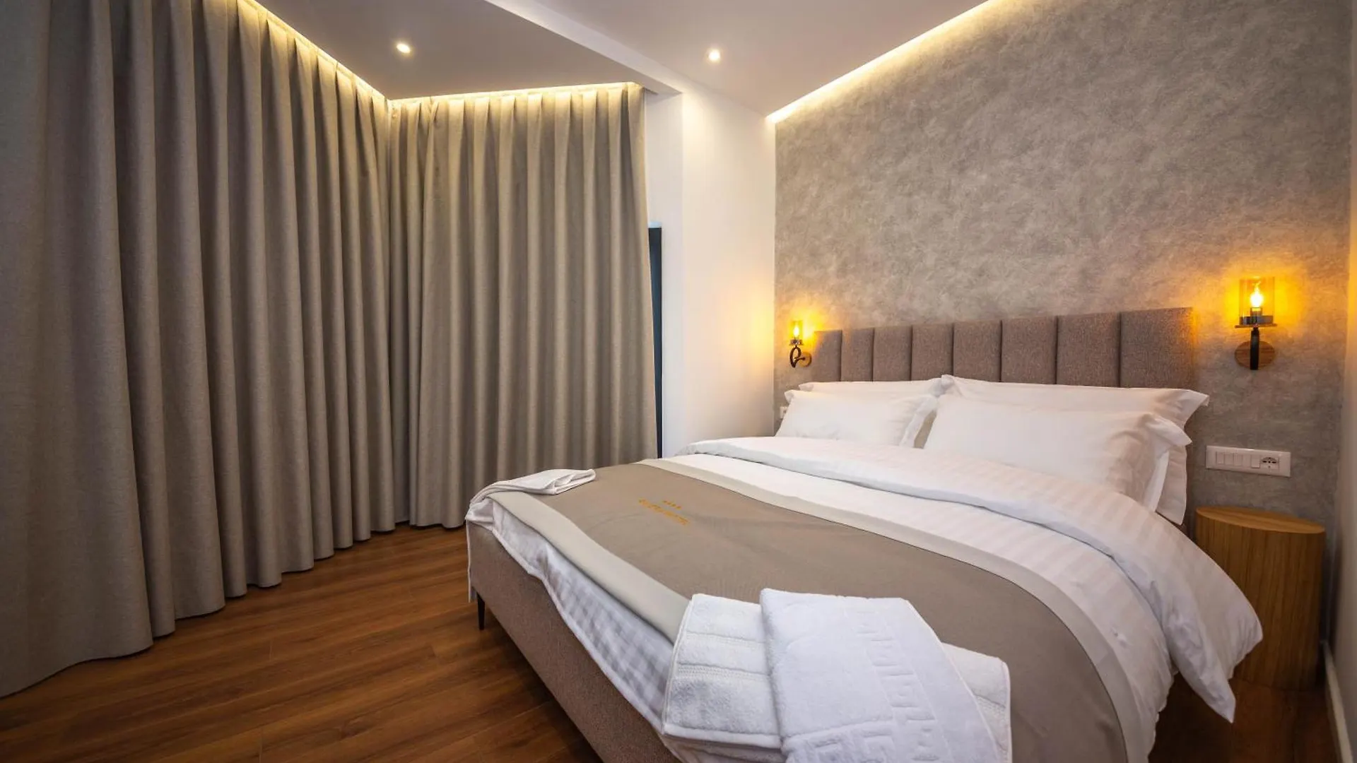 Hotel Riviera Kamez