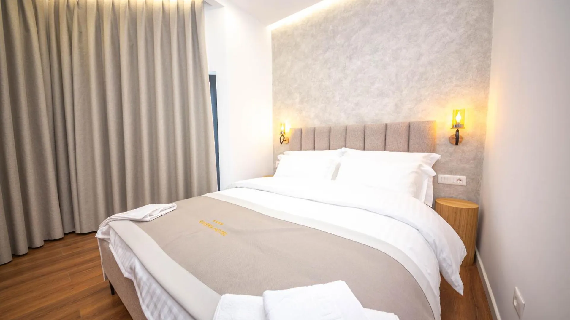 Hotel Riviera Tirana Albania