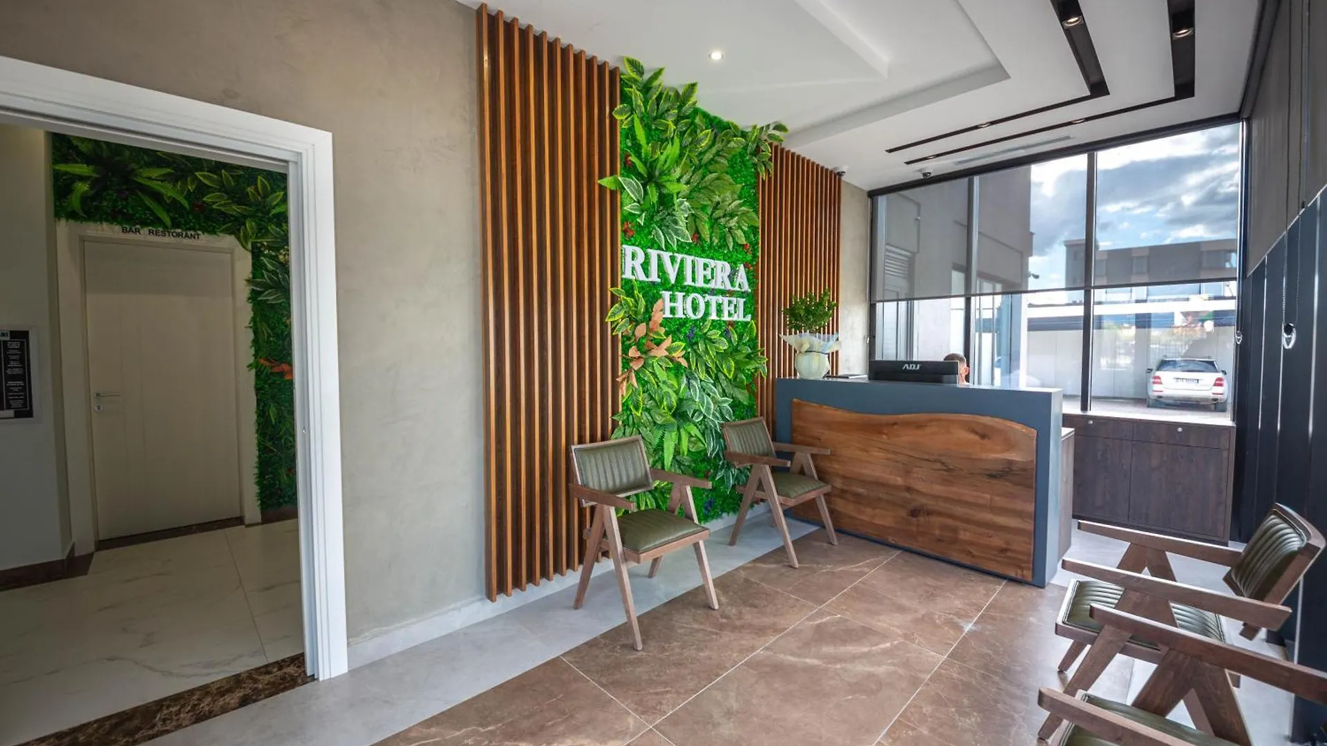****  Hotel Riviera Tirana Albania